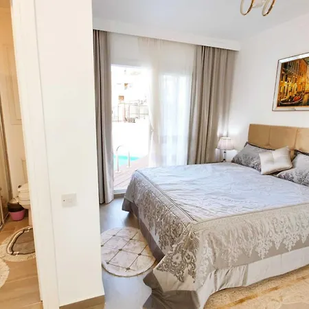 Thalassa Swimming Pool *