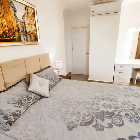 Thalassa Swimming Pool *