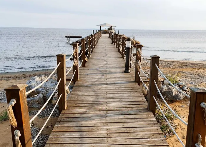 Thalassa Swimming Pool *